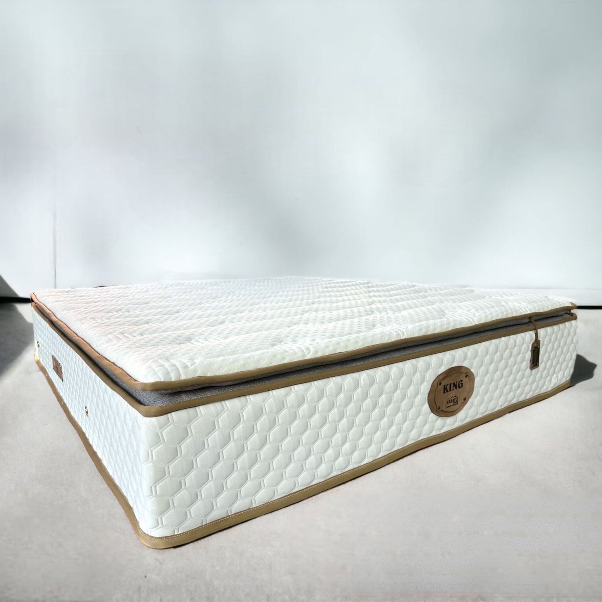 King Bağımsız Torba Yaylı Beyaz Yatak