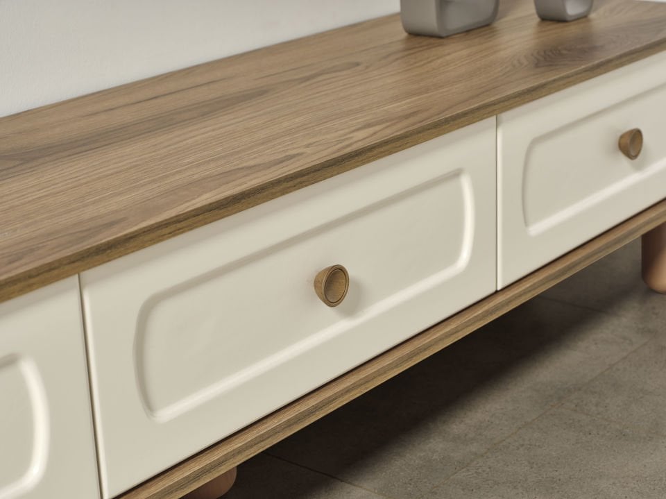 Sude Bohem Tv Ünite