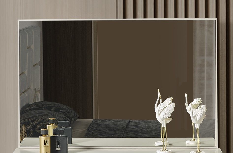 Kristal Luxury Şifonyer Şifonyer Ayna
