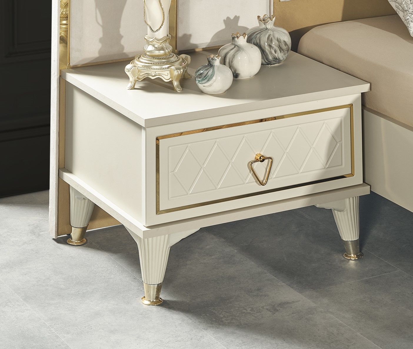 Sedef Luxury Komodin Takım Komodin Takım