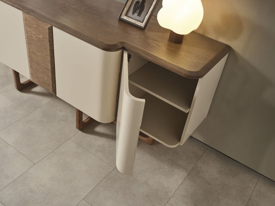 Parla İskandiv Yemek Odası Takımı