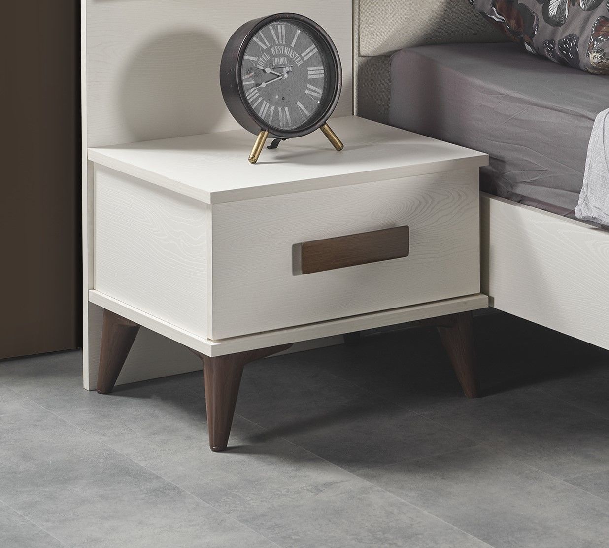 Hazal Modern Komodin Takım